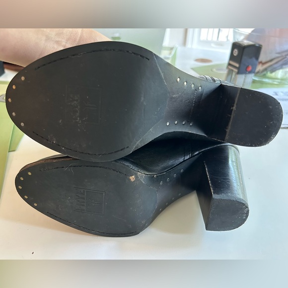 Frye Boots - Picture 6 of 7